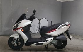 KYMCO  KYMCO G-DINK250 ..