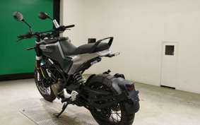 HUSQVARNA SVARTPILEN 125 2023