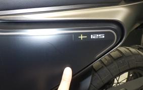 HUSQVARNA SVARTPILEN 125 2025