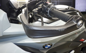 BMW S1000XR 2020