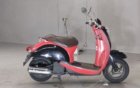 HONDA CREA SCOOPY AF55