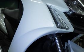 YAMAHA CYGNUS 125 XSR 3 SED8J