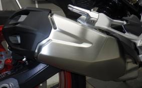 BMW F900R 2025