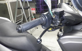 YAMAHA N-MAX 155 A 2014 SG50J