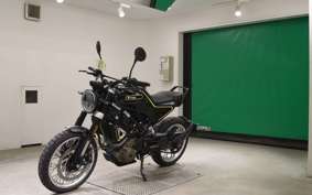HUSQVARNA SVARTPILEN 401 2019