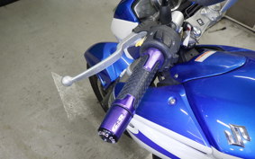 SUZUKI GSR250 2004