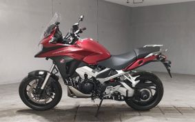 HONDA VFR800X 2024 RC80