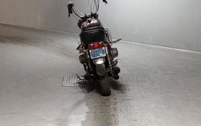 SUZUKI GT750 GT750