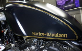 HARLEY XL883R 2005