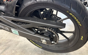 HONDA CB250R MC52
