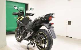 SUZUKI Vｽﾄﾛｰﾑ250