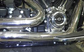 HARLEY FLBS 1870 2023