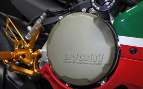 DUCATI PANIGALE V2 2025