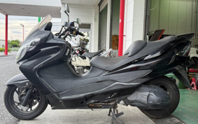 SUZUKI SKYWAVE 250 CJ45A