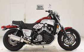 YAMAHA VMAX 2004
