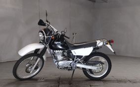 SUZUKI DJEBEL200 SH42A