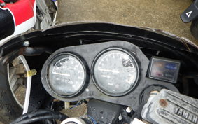 YAMAHA FZR400 1WG