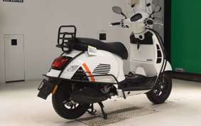 VESPA GTS300 SUPER 2024
