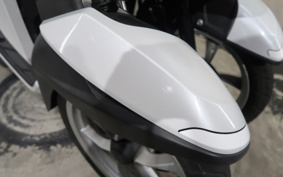YAMAHA TRICITY 125 SE82J