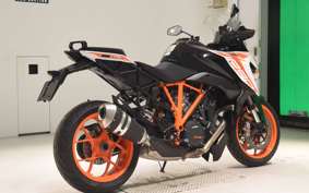 KTM 1290 SUPER DUKE GT 2025