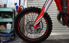 BETA CROSS  TRAY NA-300
