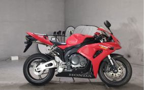 HONDA CBR1000RR 2006 SC57