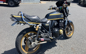 KAWASAKI ZRX400 2003 ZR400E