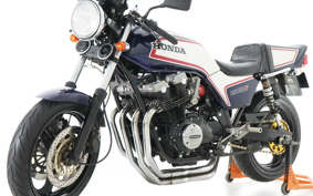 HONDA CB750 1982 RC04