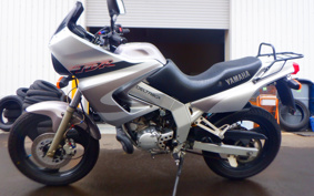 YAMAHA TDR125 DE04