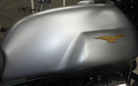 MOTO GUZZI V7 STONE 2022