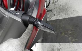 HONDA VFR800X 2015 RC80