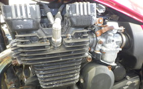 YAMAHA XJ550 4V8