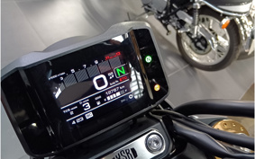 YAMAHA XSR900 2023 RN80J