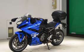 SUZUKI GSX-8R 2024
