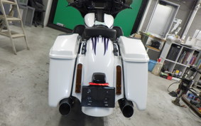 HARLEY FLHXSE 1800CVO 2016