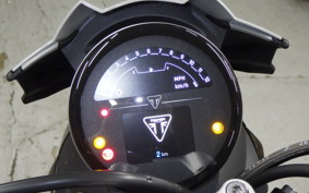 TRIUMPH TRIDENT 800 2026