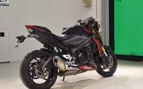 SUZUKI GSX-S 1000 1991 GT79A