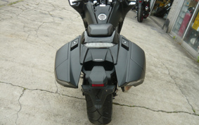 HONDA NM4 VULTUS -02 2017 RC82
