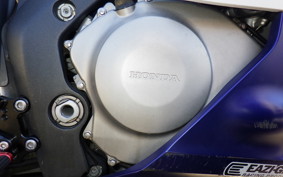 HONDA CBR1000RR 2005