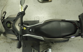 YAMAHA N-MAX 2023 SE86J