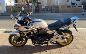 HONDA CB1300 SUPER  BOL DOR ABS 2021 SC54