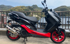 YAMAHA MAJESTYS SG52J