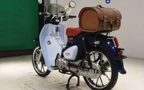 HONDA C125 SUPER CUB