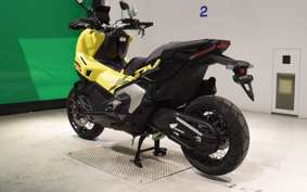 HONDA X-ADV 750 2025 RH21