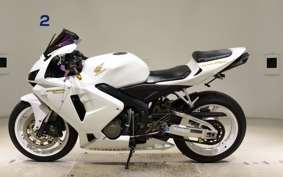 HONDA CBR600RR GEN 2 2006 PC37