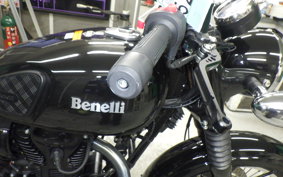BENELLI インペリアーレ400 2022