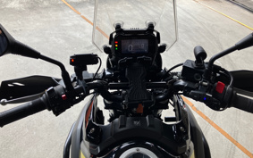 SUZUKI STROM 250 DS11A