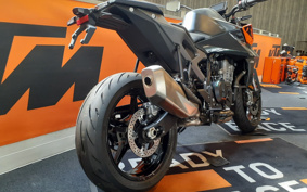 KTM 990 DUKE TV940