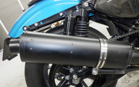 HARLEY XL883R 2005