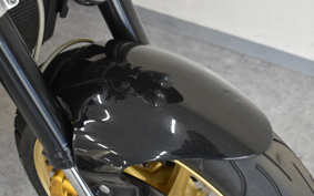 TRIUMPH STREET TRIPLE R 2010 TMD416